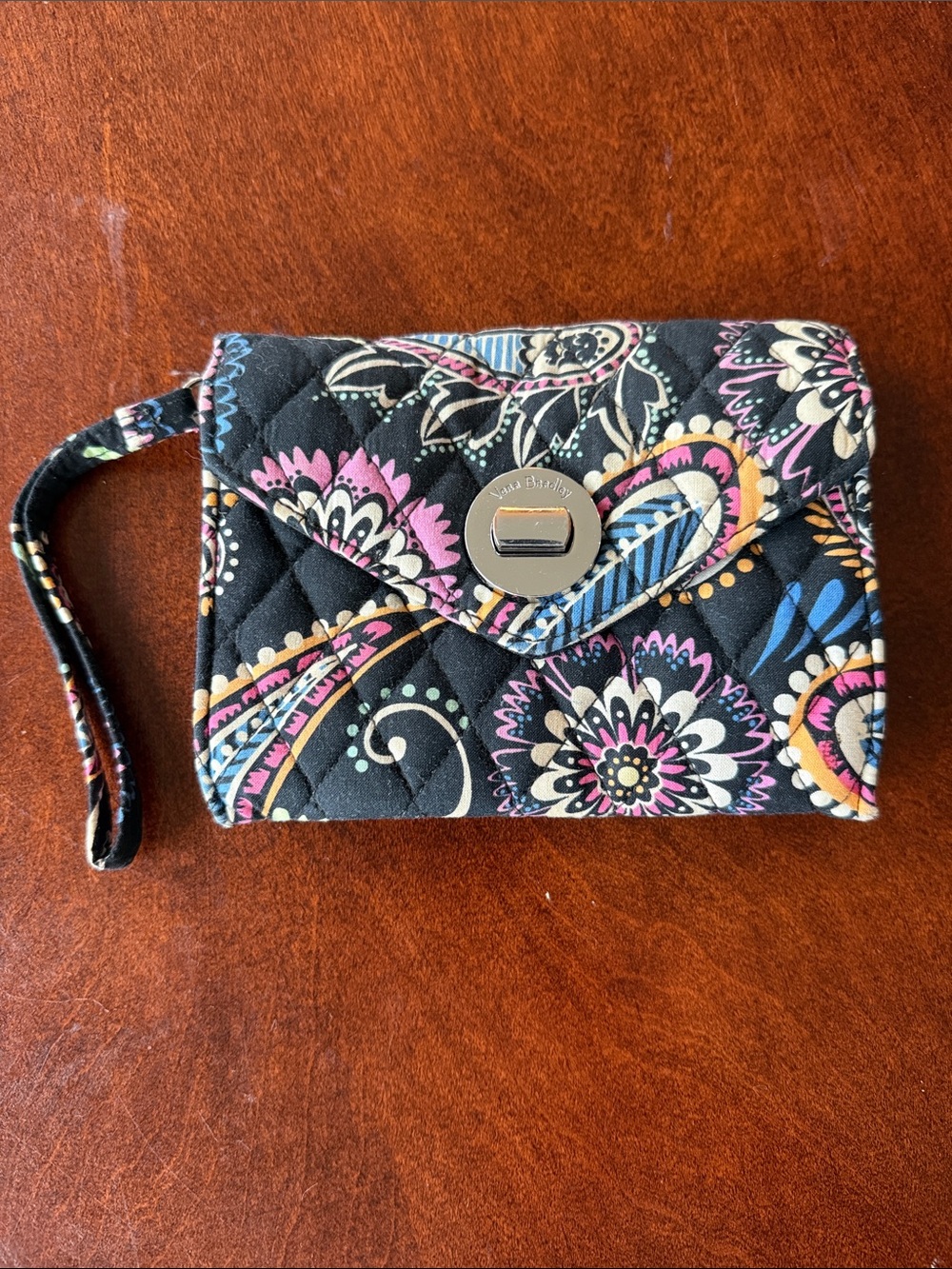 Vera Bradley Black Quilted Floral Wristlet Retired Bandana Swirl pattern wallet